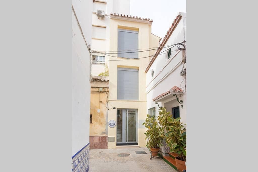 شقة Tgh/ Malaga Center Urban Style المظهر الخارجي الصورة